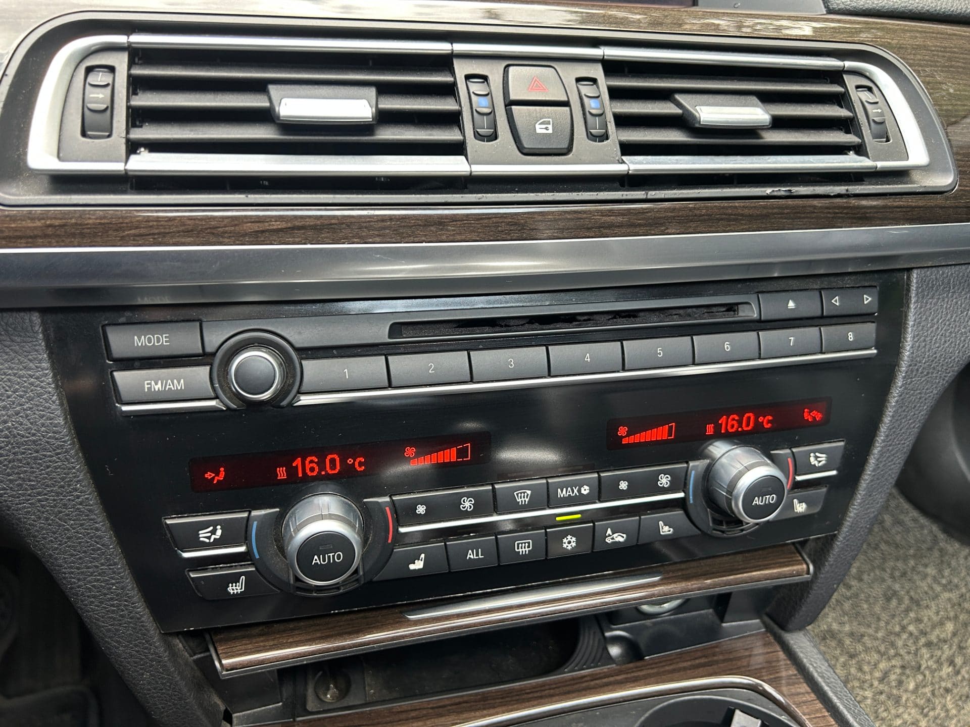2010 BMW 7 Series (F01) 740 i (S/N: 367883) 51