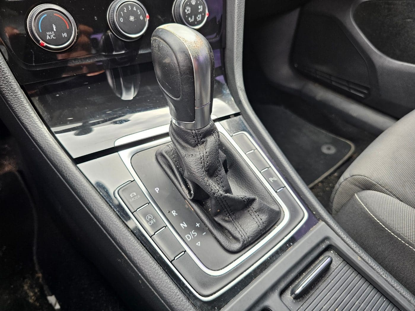 2014 Volkswagen Golf 7th Gen 1.6 TDI (S/N: 127183) 43