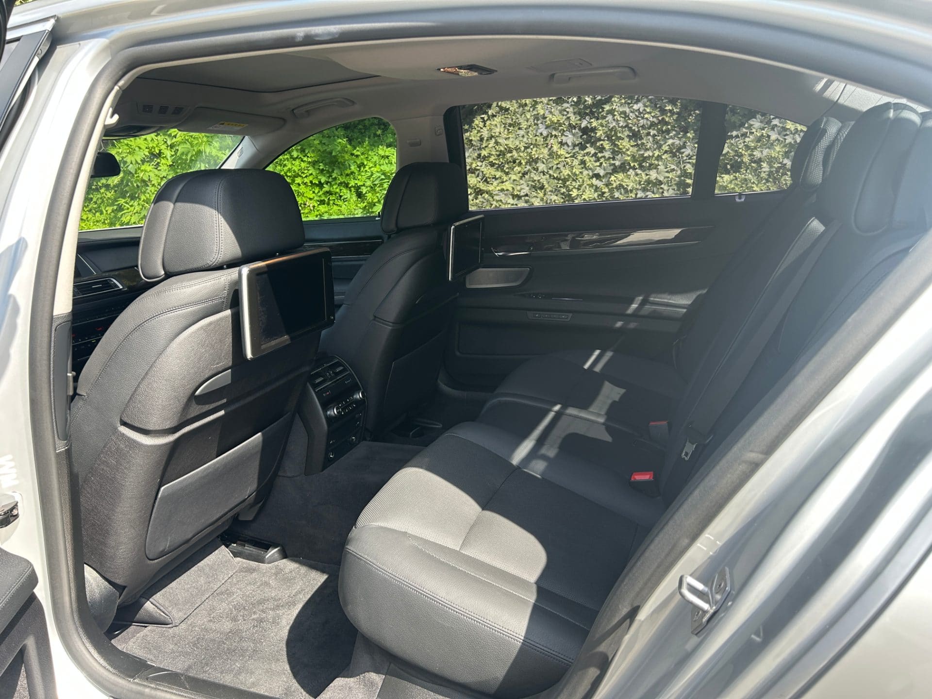 2014 BMW 7 Series (F01) 750 Li xDrive (S/N: 185185) 27