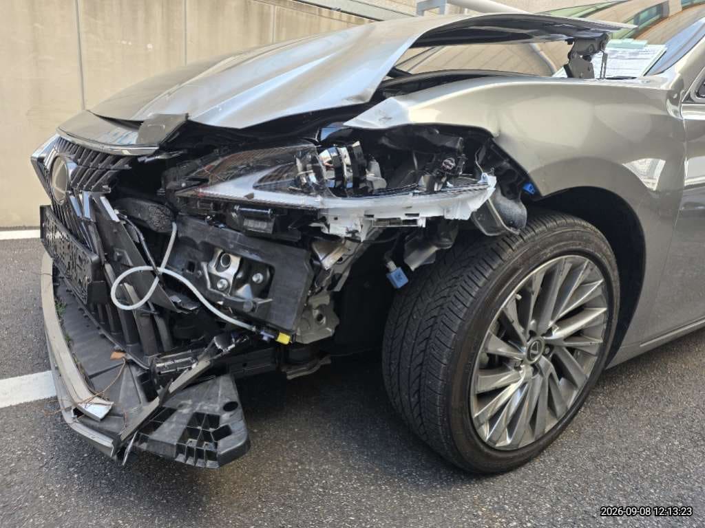 2025 Lexus ES300h 7th Gen (023201) pre-producted 6