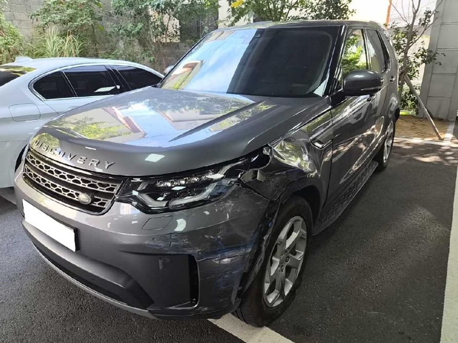 2018 Land Rover Discovery 5 2.0 (S/N: 065666) [RB Auction]