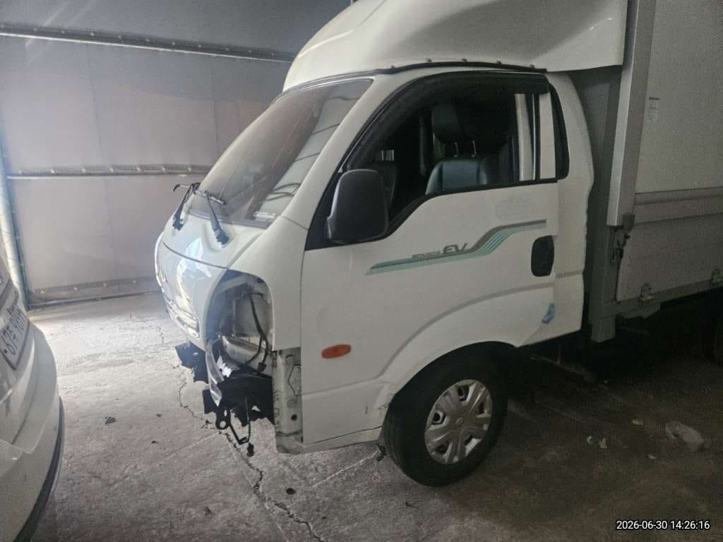 2023 Kia [Wing Body] Bongo 3 (EV) King Cab (039898) pre-producted 6
