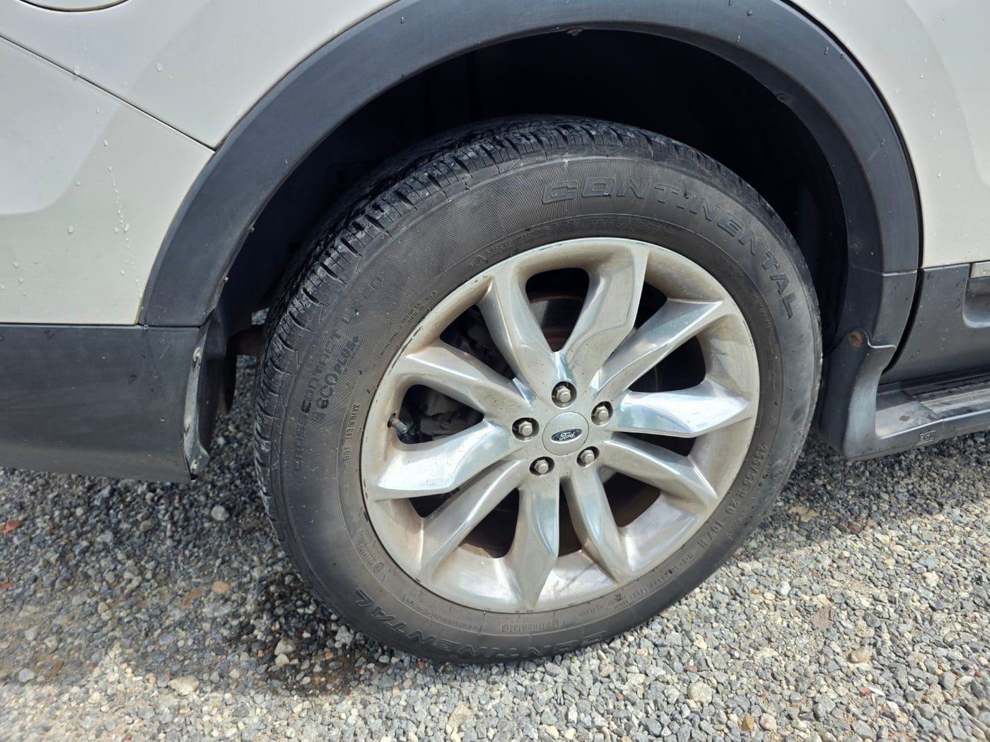 2015 Ford Explorer 3.5 Limited 4WD (S/N: B35188) 21