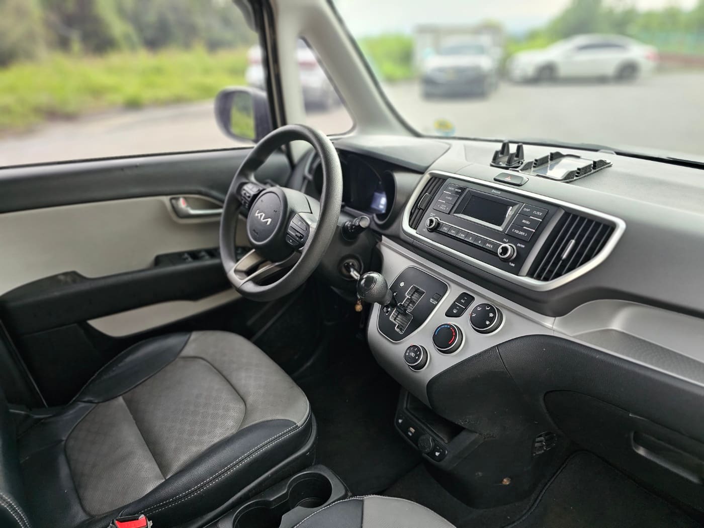 2022 Kia The New Ray van (S/N: 320163) 43
