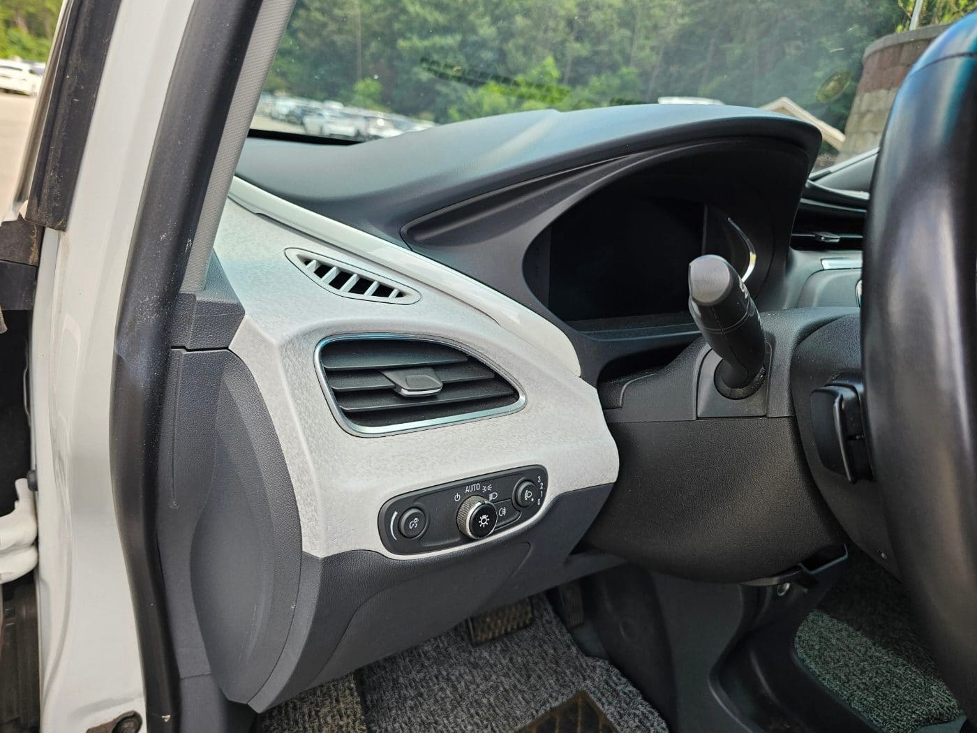 2019 Chevrolet Bolt EV LT Deluxe (S/N: 127266) 34