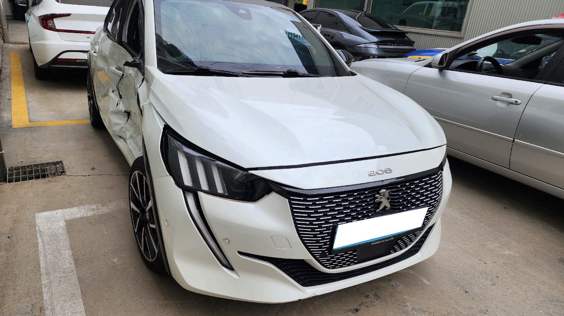 2022 Peugeot e-208 (042155) pre-producted
