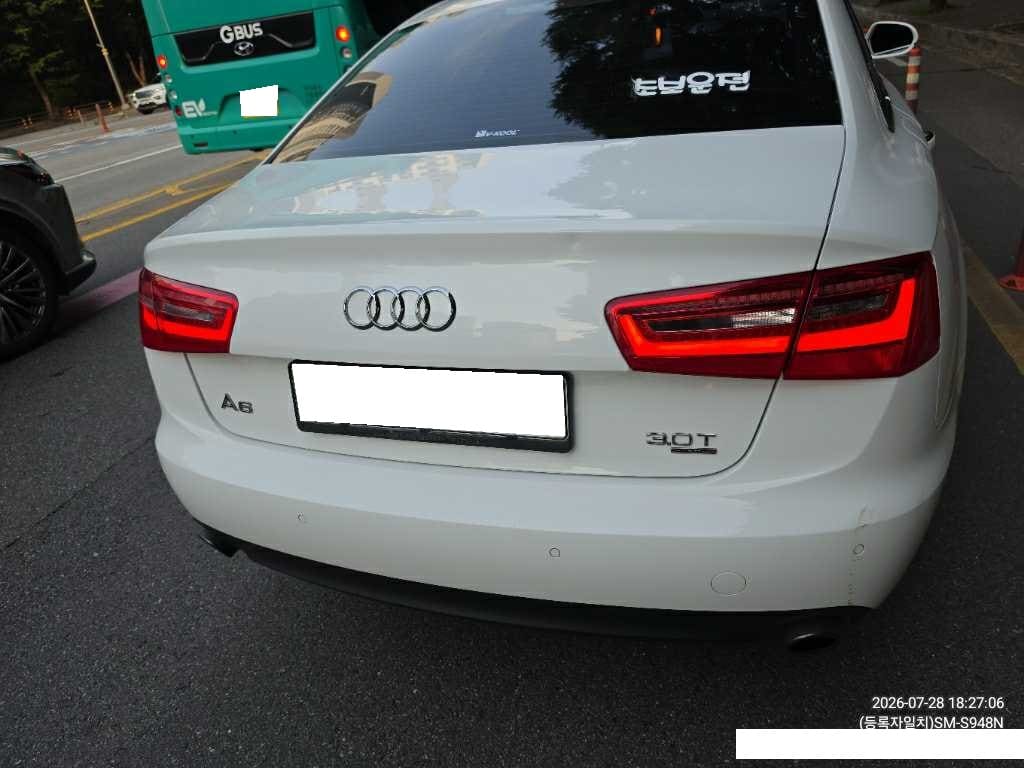 2014 Audi New A6 3.0 TFSI Quattro (089212) pre-producted 5