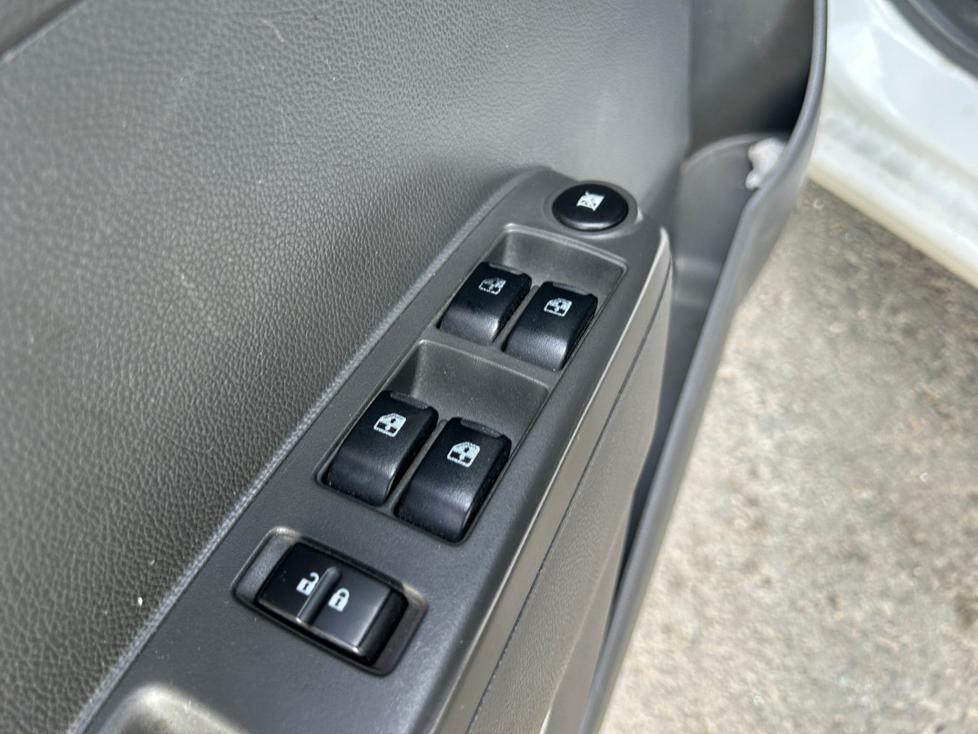 2014 Chevrolet Spark LT (S/N: 433930) 32