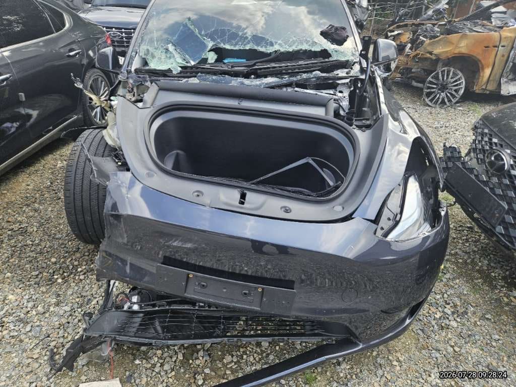 2025 Tesla Model Y RWD (563398) pre-producted 11