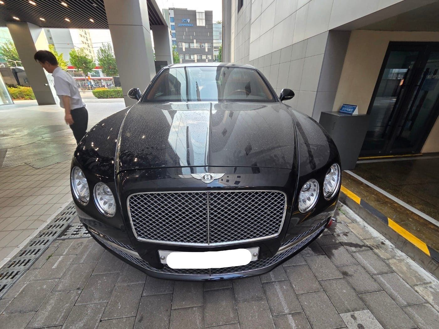 2015 Bentley  Flying Spur 2nd Gen 6.0 (044735) pre-producted