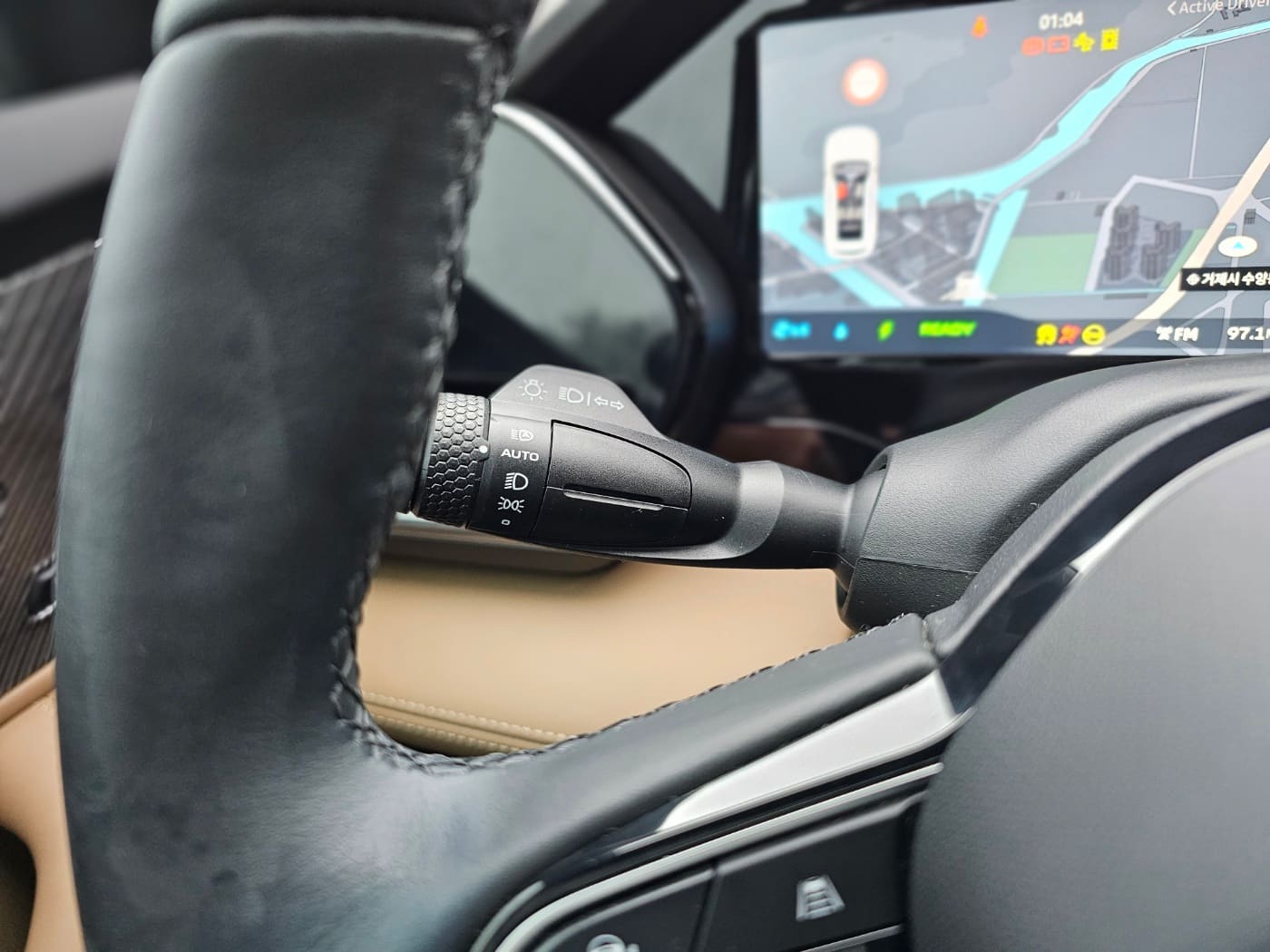 2025 Renault Gran Koleos E-Tech Hybrid 1.5 (S/N: 049680) 45