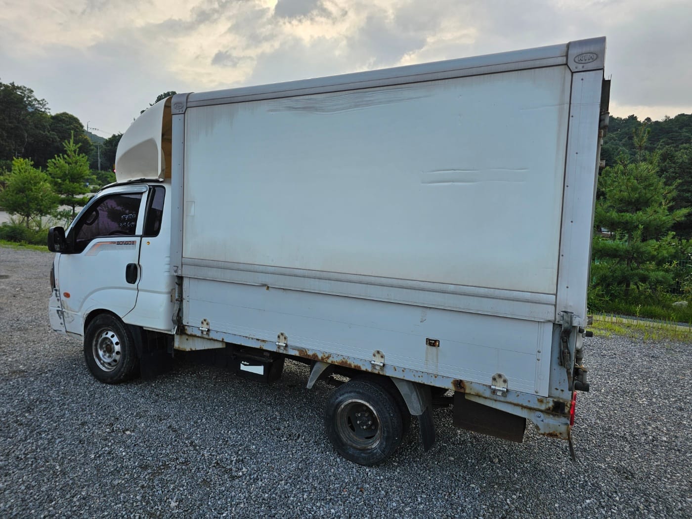 2014 Kia Bongo 3 1.0-ton King Cab (CRDi) (S/N: 893403) 6