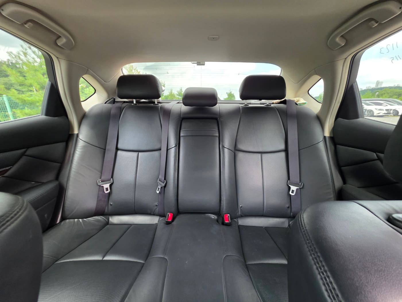 2016 Infiniti  Q70 3.7 (S/N: 580214) 31