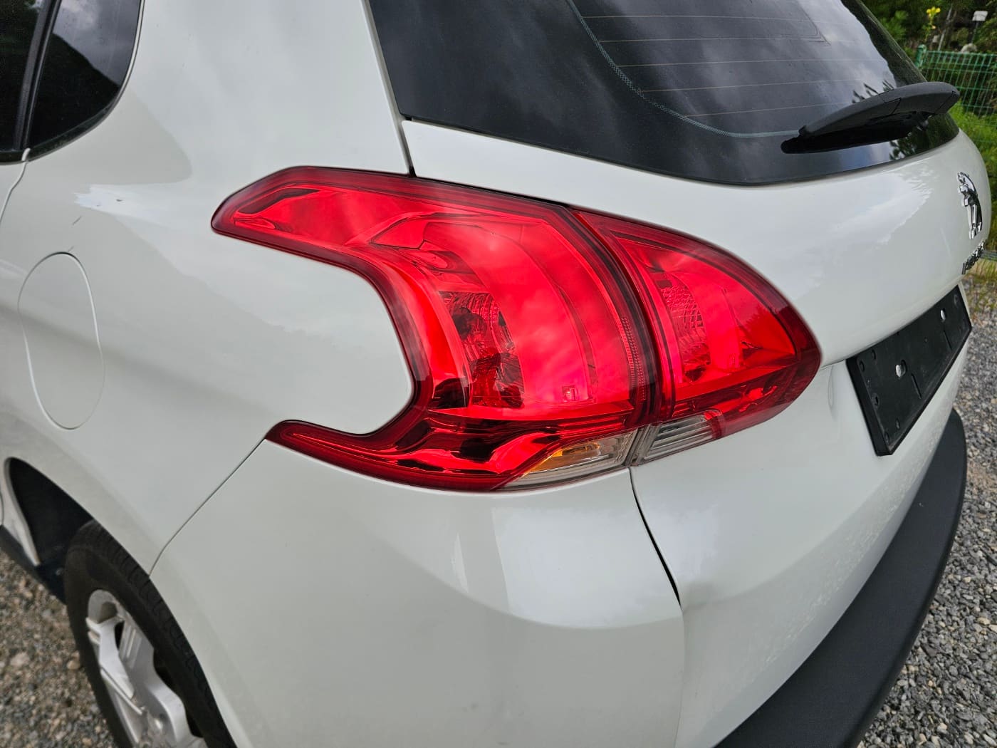 2015 Peugeot  2008 1.6 (S/N: 002491) 11