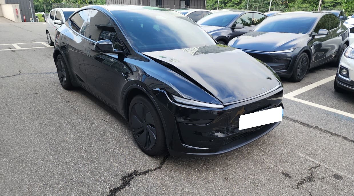 2026 Tesla Model Y (S/N: 527118) [RB Auction]