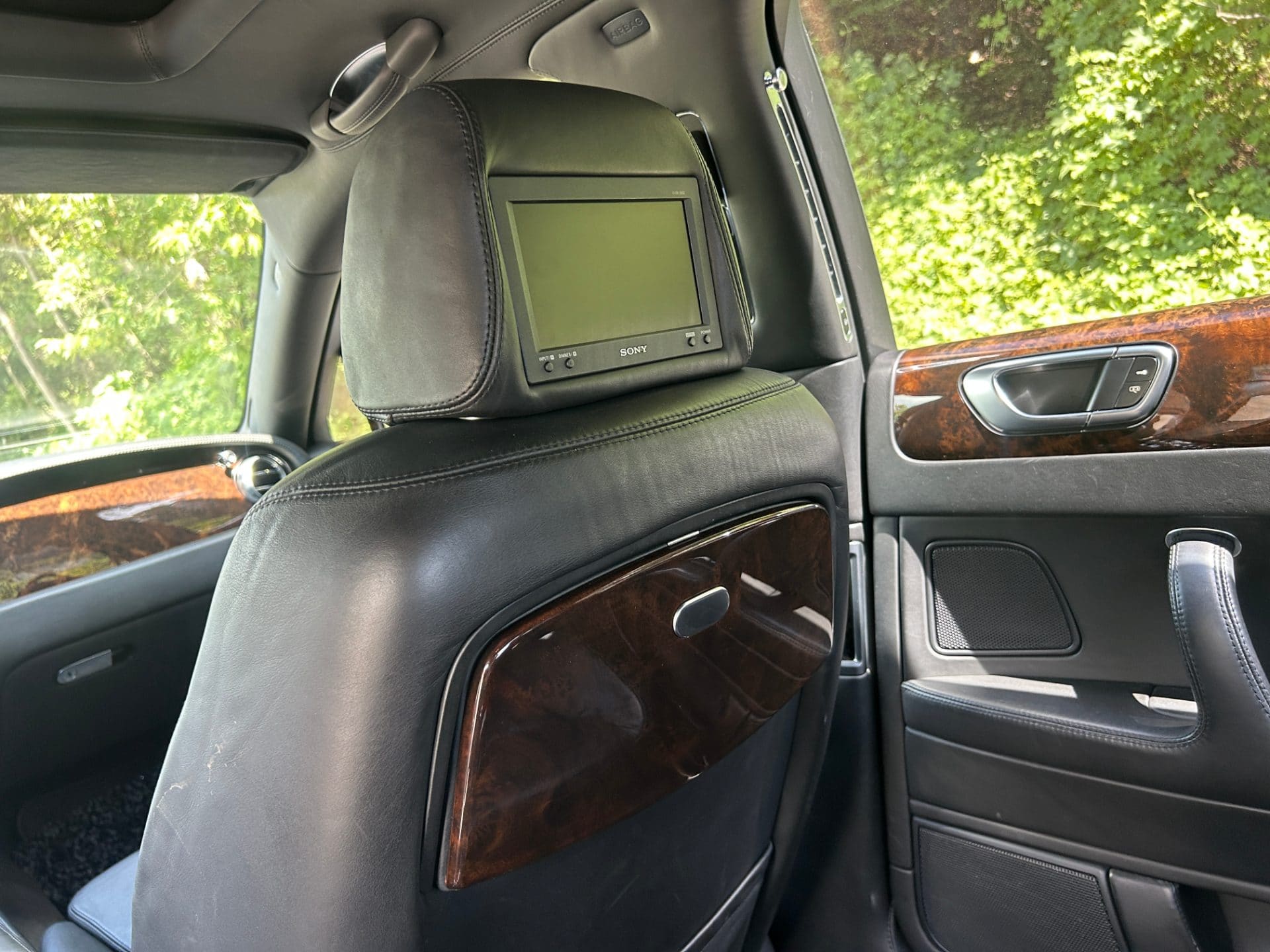 2007 Bentley Continental Flying Spur (S/N: 049897) 52