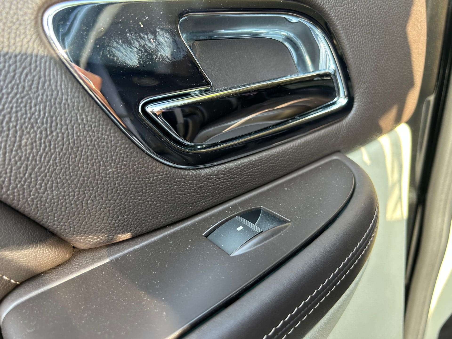 2011 Cadillac Escalade 6.2 (S/N: 281014) 26