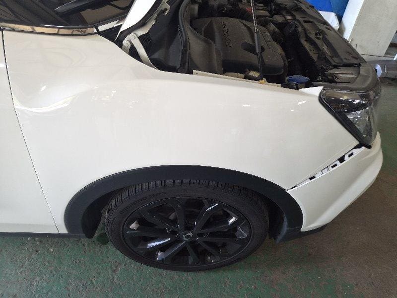 2019 KGM Tivoli Armor 2WD (279663) pre-producted 14