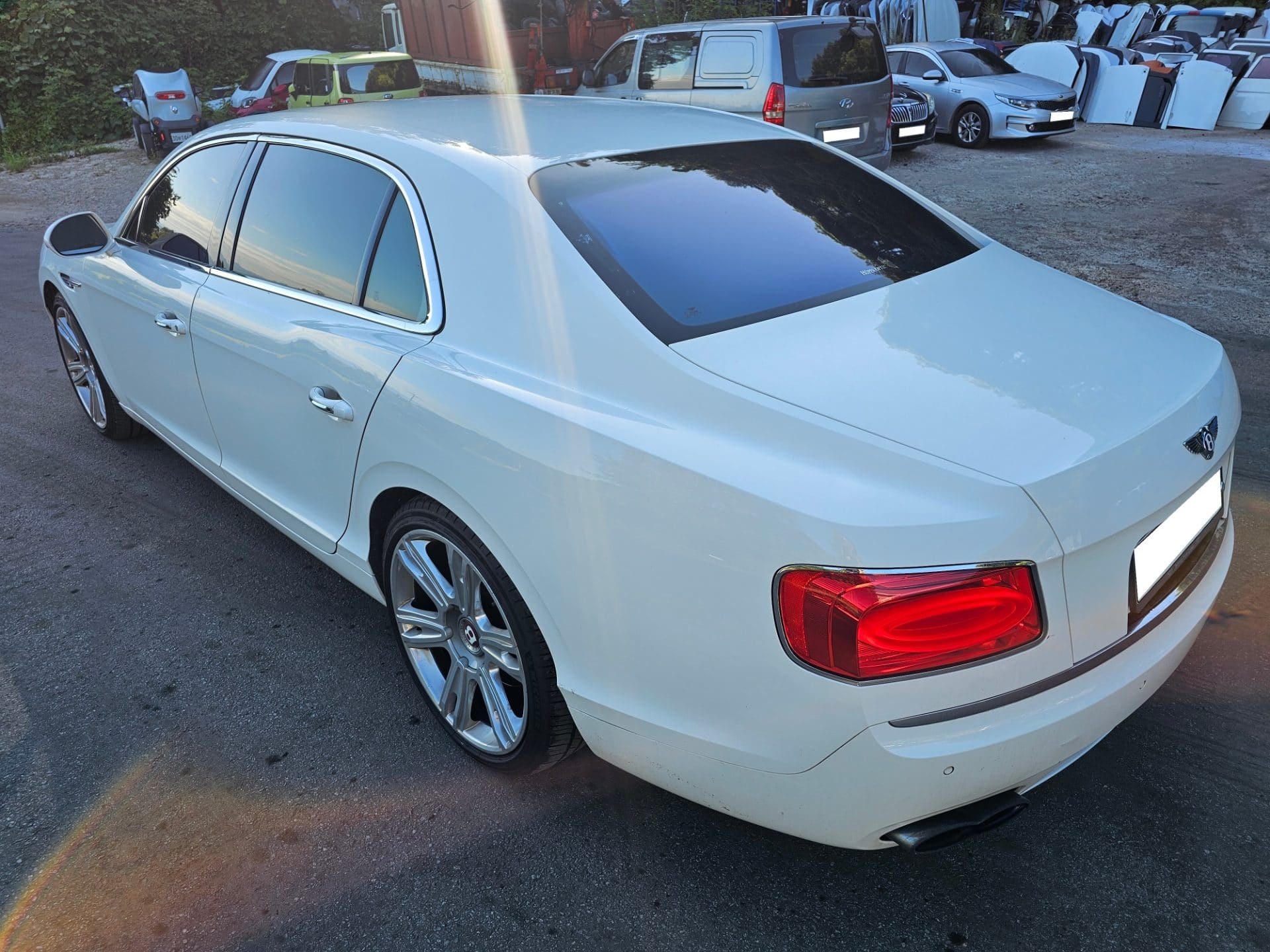 2016 Bentley Flying Spur 6.0 (S/N: 057561) 6