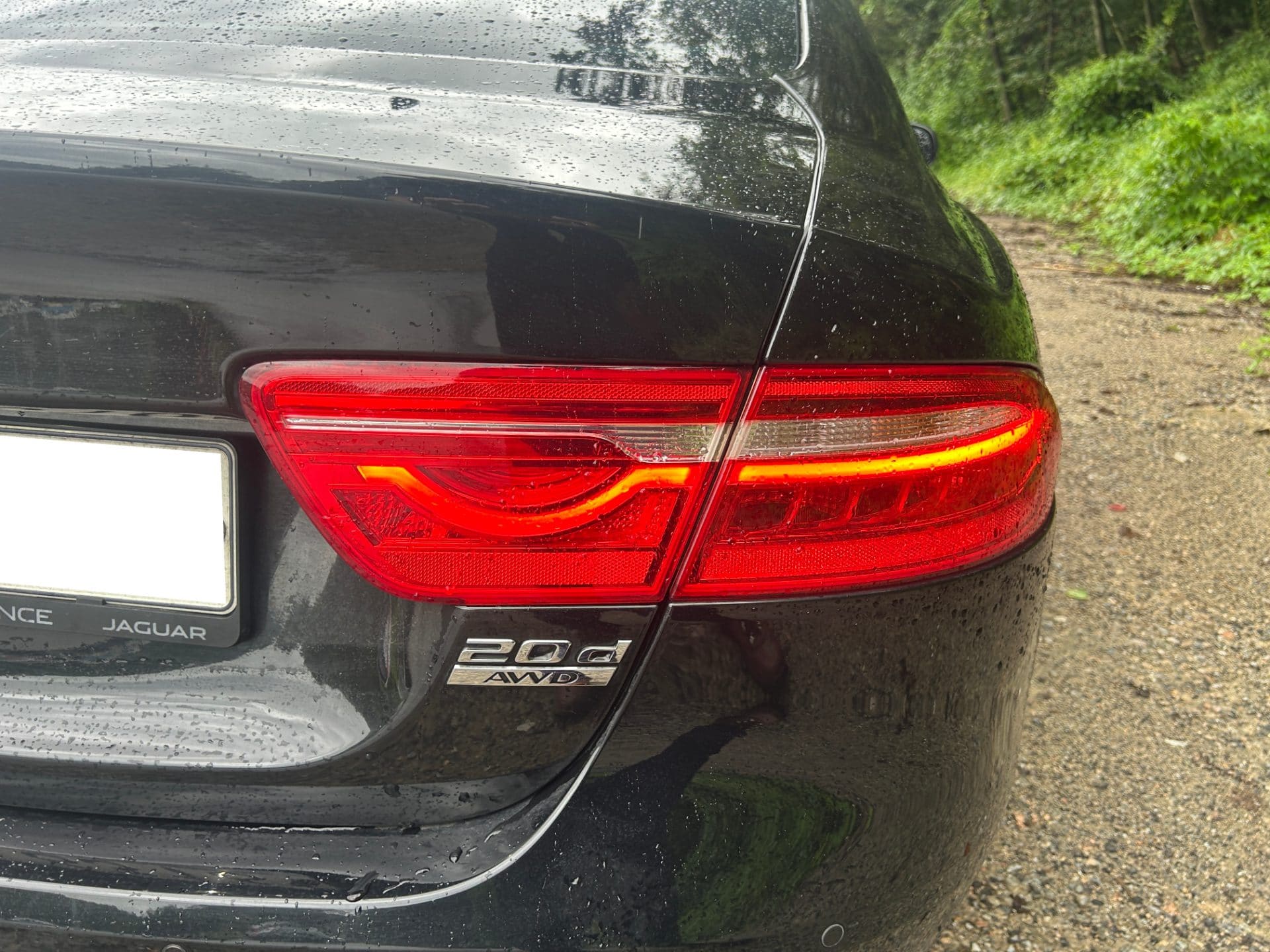 2018 Jaguar XE 2.0D (S/N: P24131) 9
