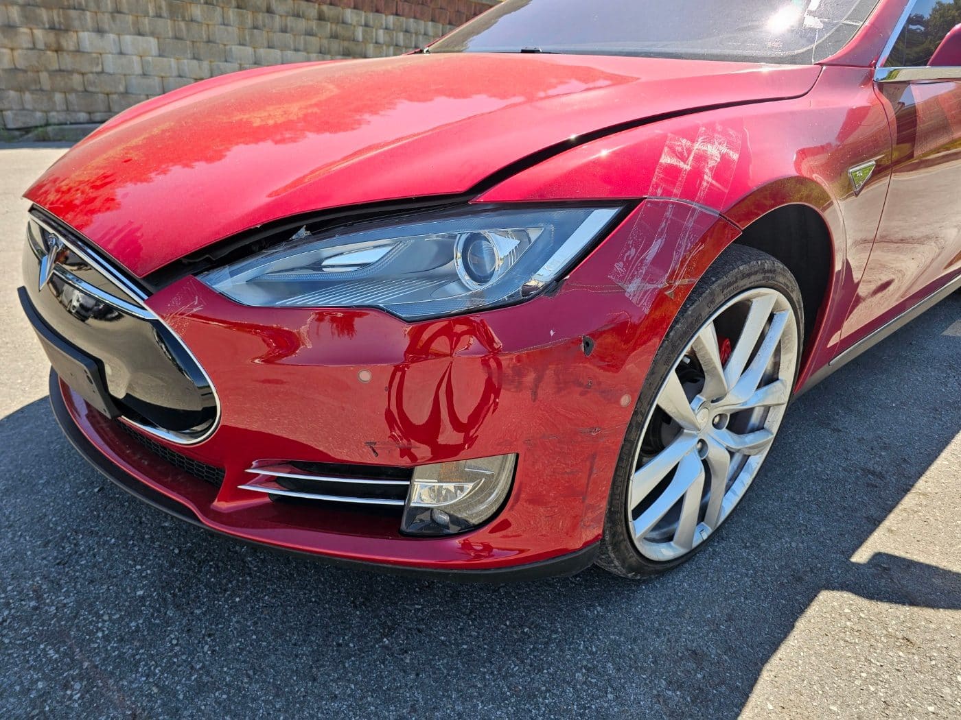 2014 Tesla Model S Performance (S/N: P63705) 50