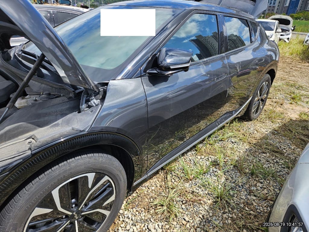 2022 Hyundai EV6 Long Range (010770) pre-producted 3