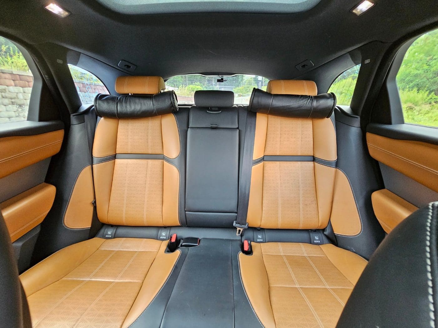 2018 Land Rover Range Rover Velar 3.0 D300 R-Dynamic (S/N: 770060) 35