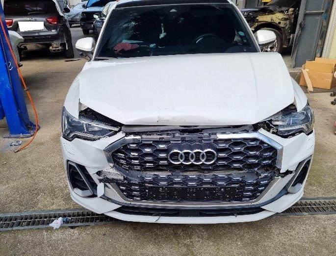 2023 Audi Q3 (F3) 35 TDI Sportback (066913) pre-producted 1
