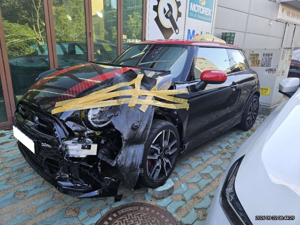 2026 MINI John Cooper Works (X86228) pre-producted 2