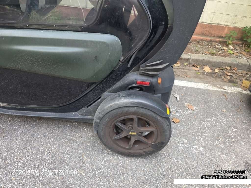 2019 Renault Twizy EV INTENS (718762) pre-producted 6