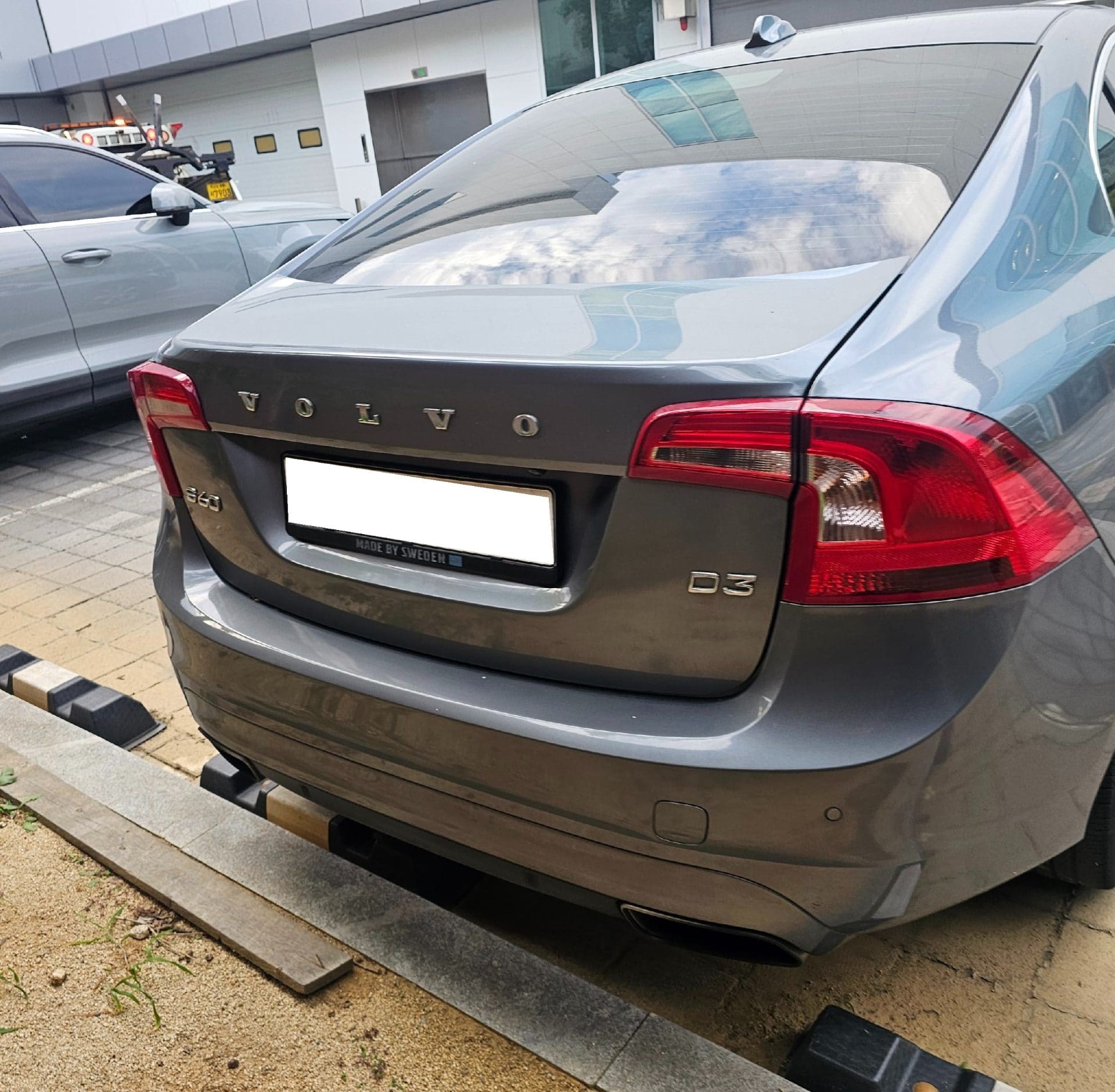 2017 Volvo New S60 D3 (440683) pre-producted 1