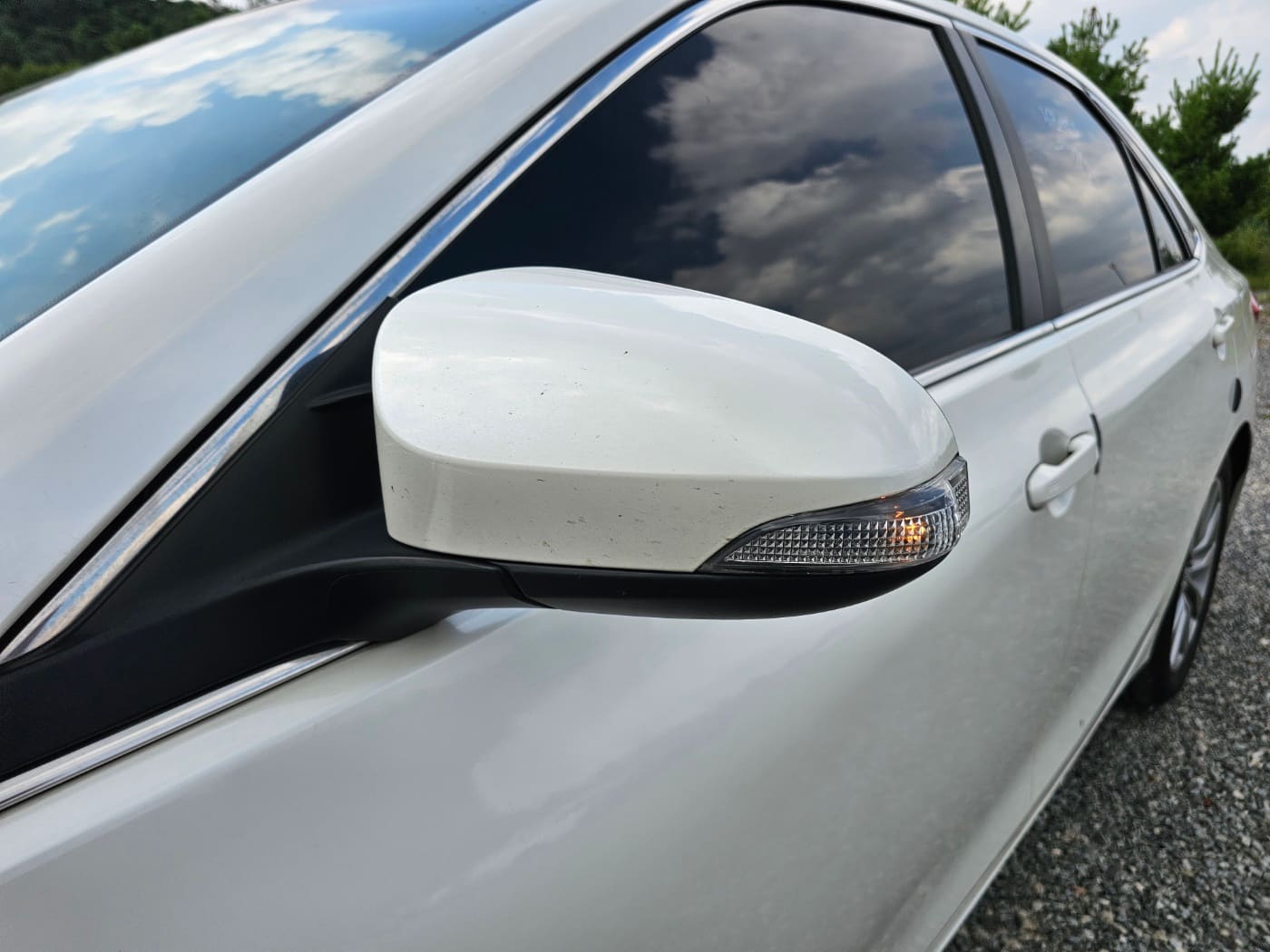 2016 Toyota New Camry Hybrid XLE (S/N: 186463) 7