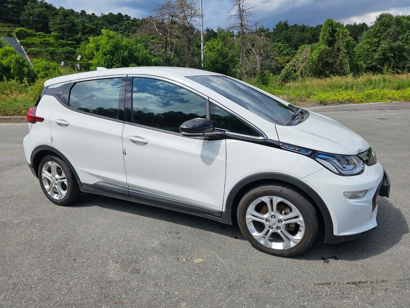 2019 Chevrolet Bolt EV LT Deluxe (S/N: 127266) 3