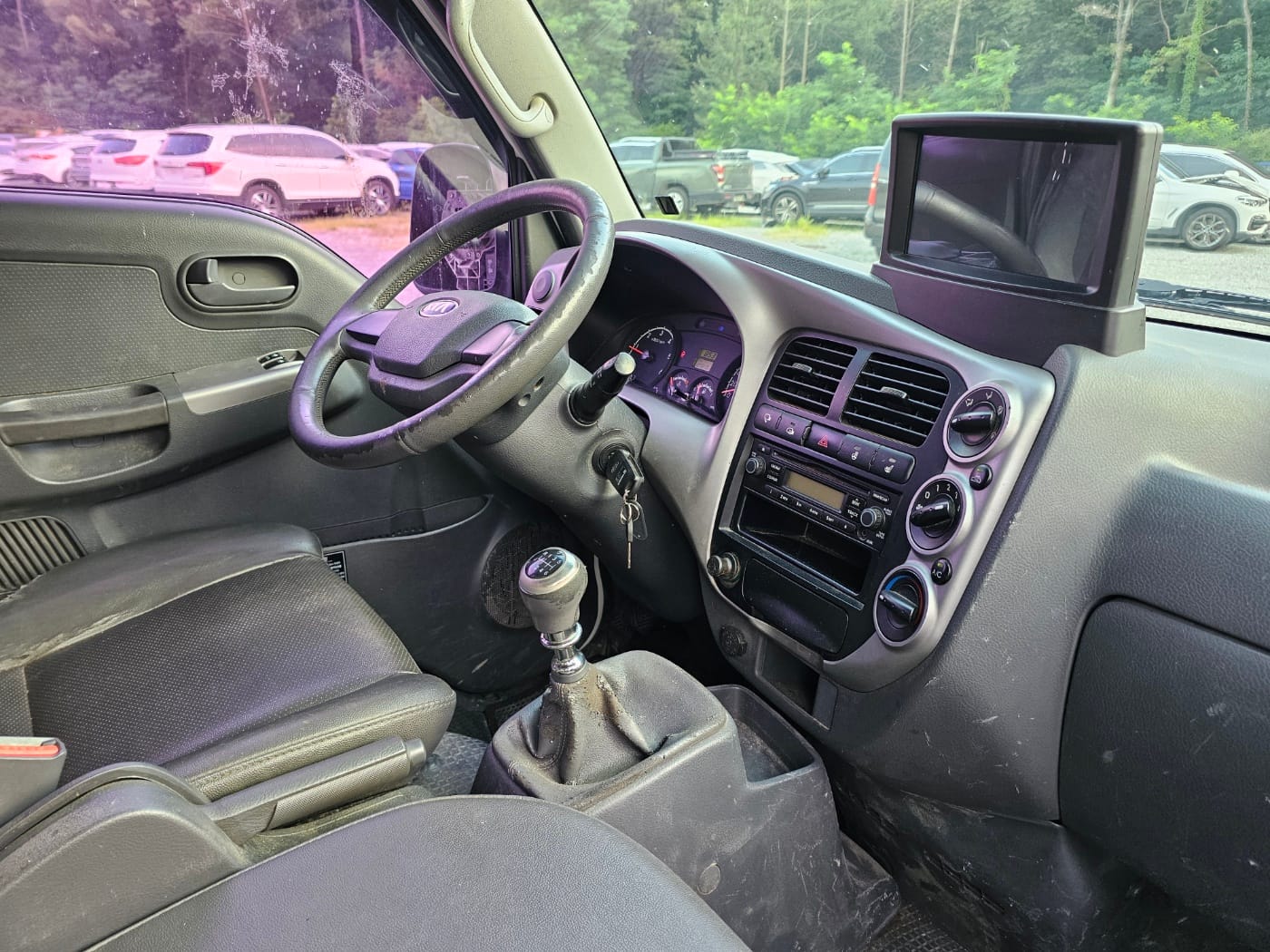 2014 Kia Bongo 3 1.0-ton King Cab (CRDi) (S/N: 893403) 27