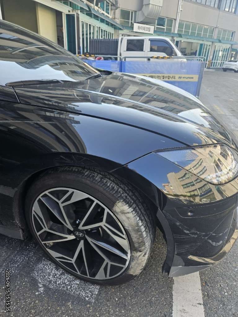 2023 Hyundai  IONIQ 6 Long Range (039414) pre-producted 9