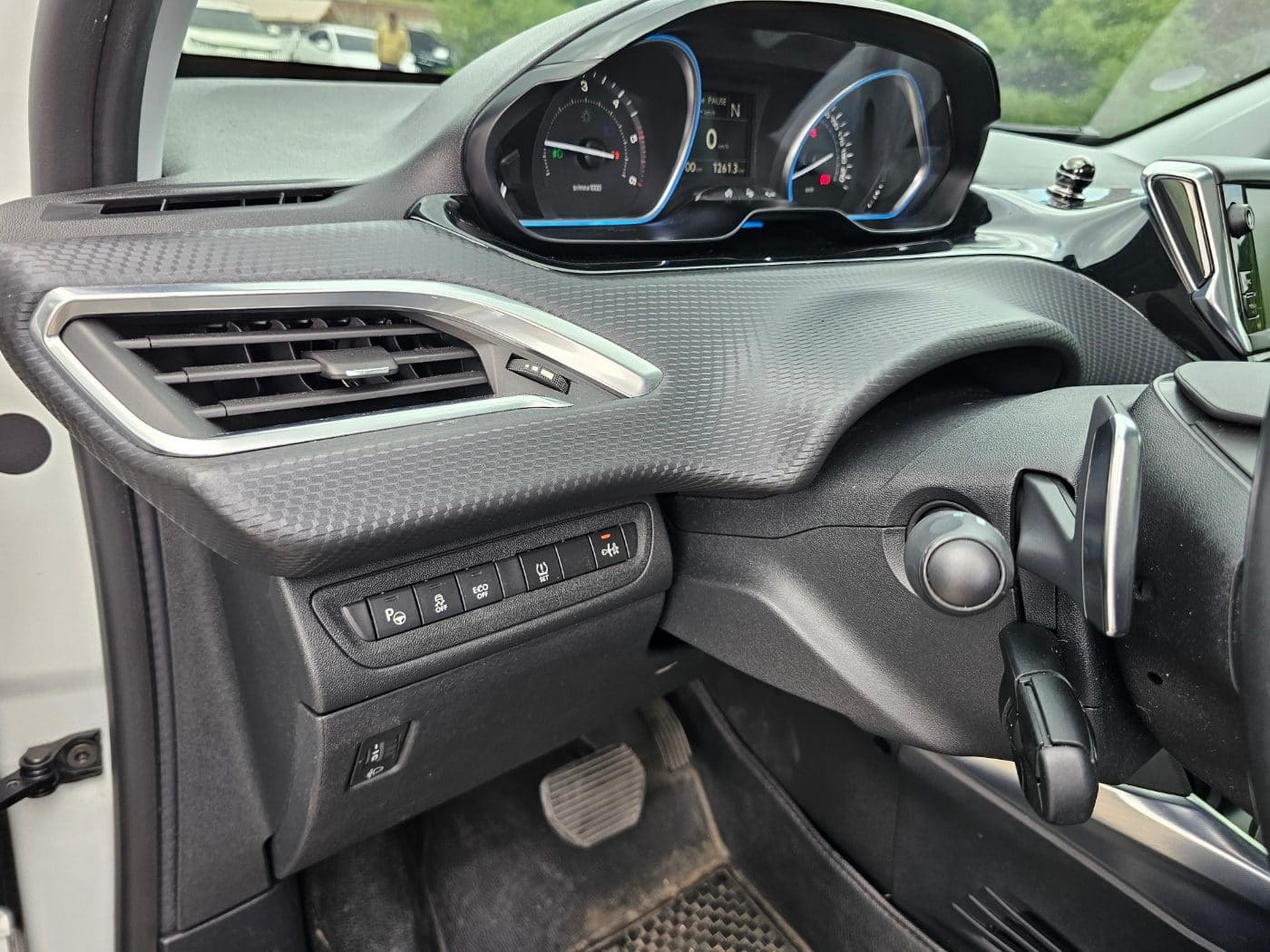 2015 Peugeot  2008 1.6 (S/N: 002491) 36