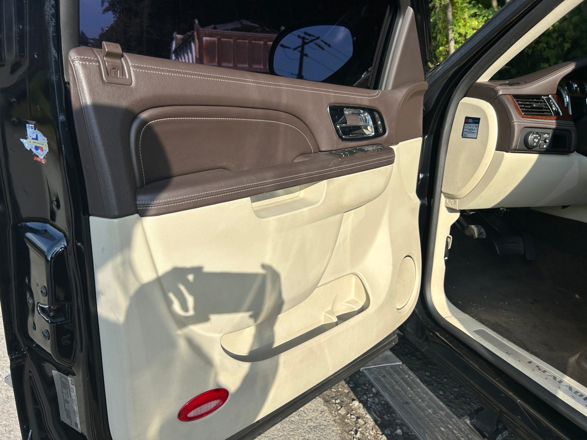 2011 Cadillac Escalade 6.2 (S/N: 281014) 42