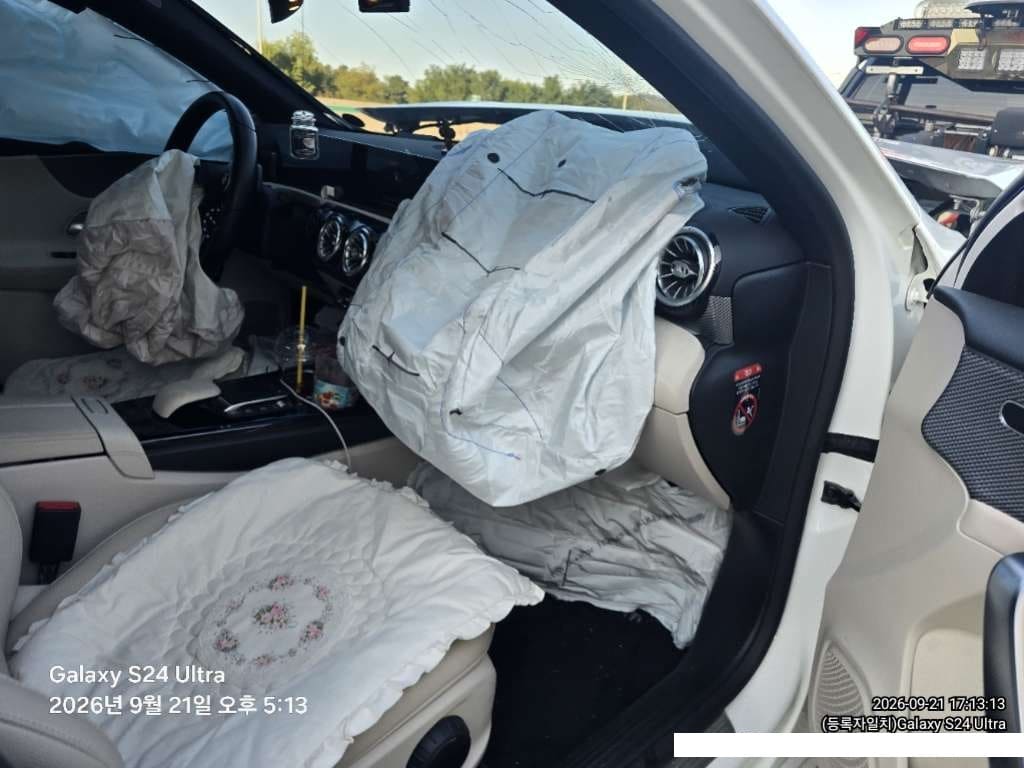 2022 Benz A-Class W177 A200d Sedan (357421) pre-producted 4