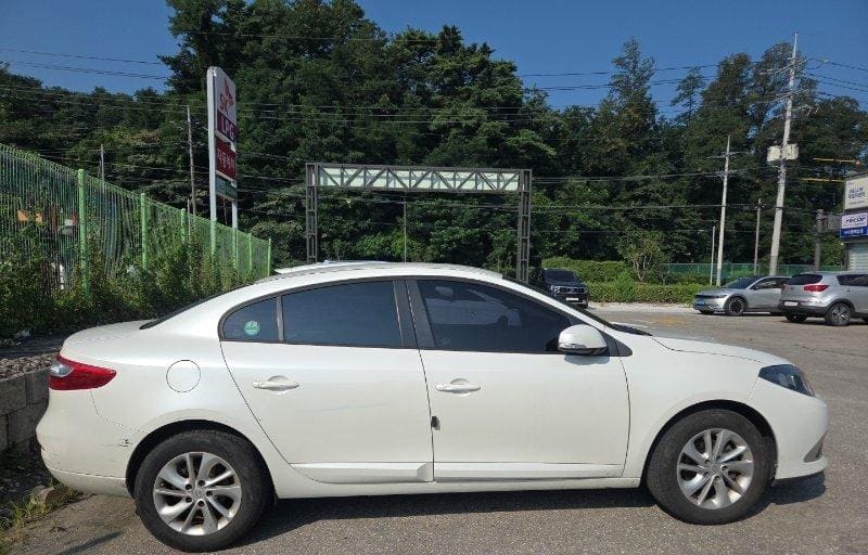 2015 Renault SM3 Neo LE (169392) pre-producted 5