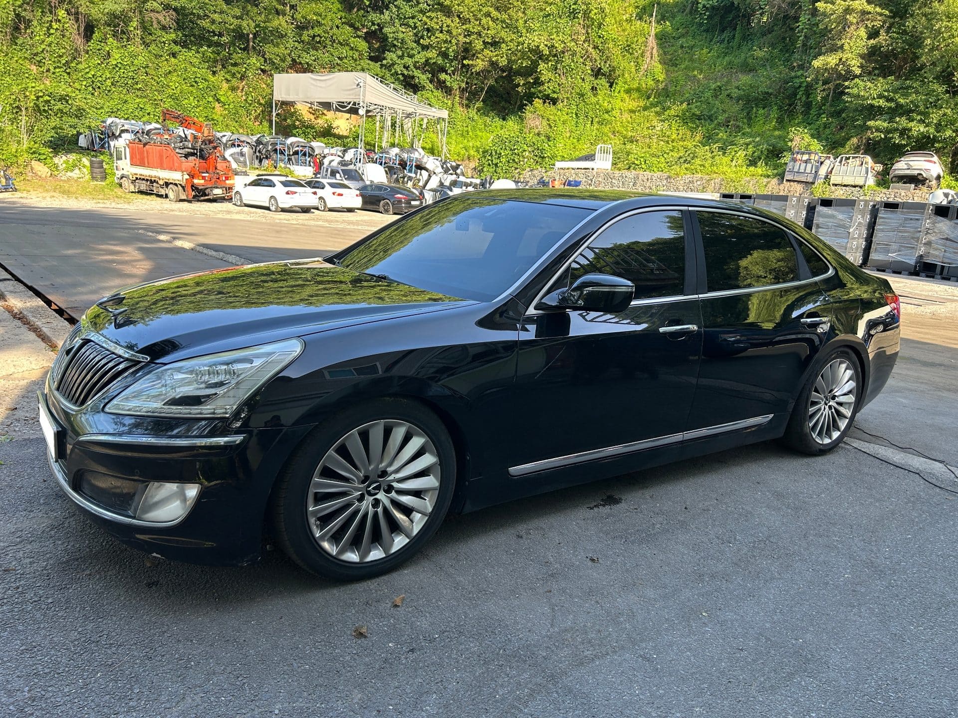 2015 Hyundai Equus VS500 (S/N: 090613)