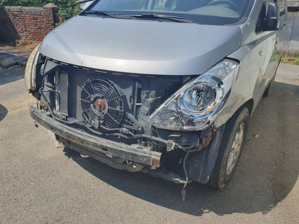 2011 Hyundai  Grand Starex Van CVX (300323) pre-producted 2