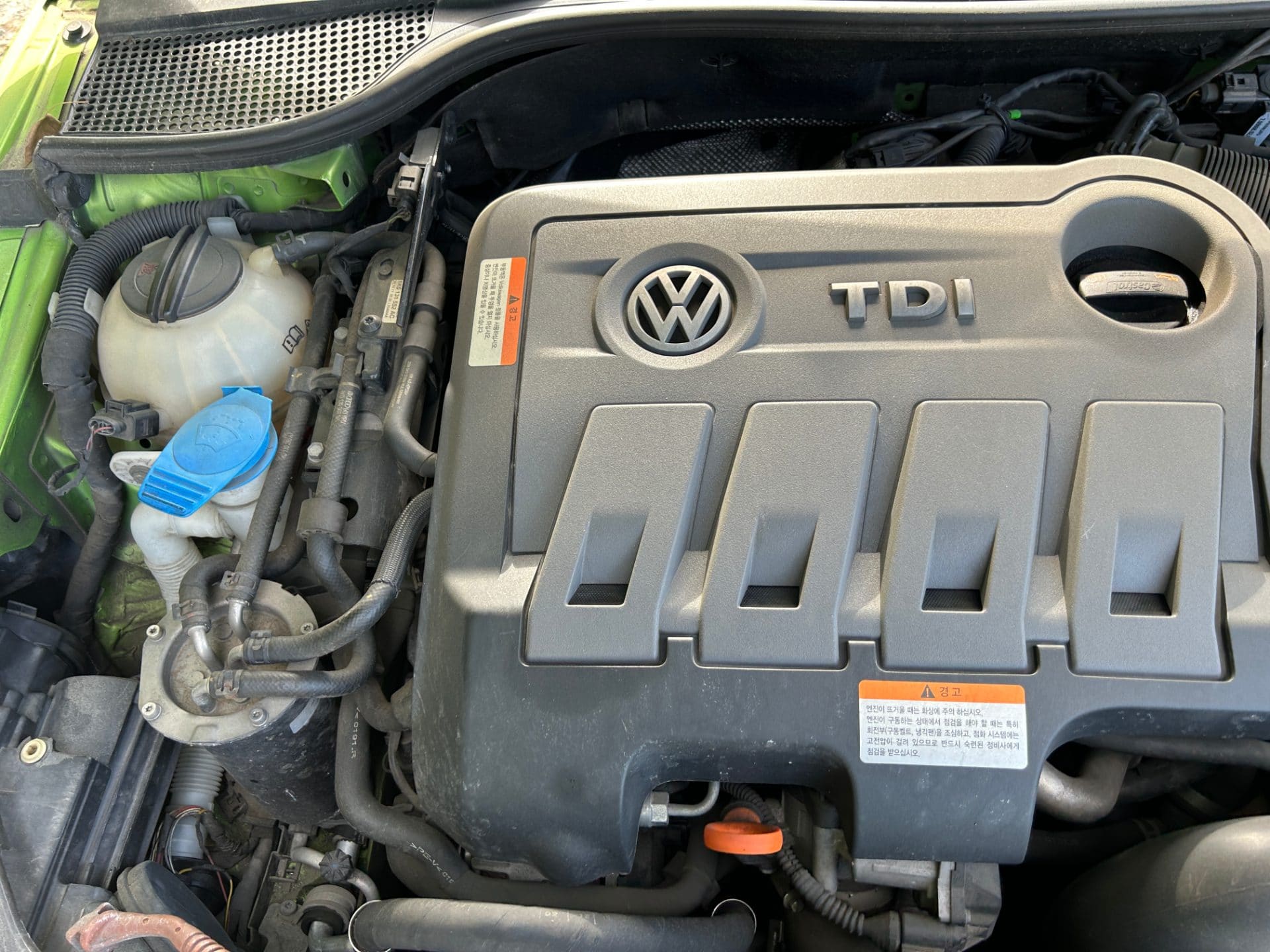 2012 Volkswagen Scirocco 2.0 TSIR-Line (S/N: 026809) 14