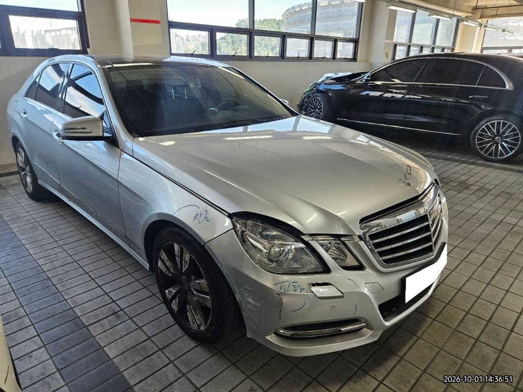 2011 Benz E-Class W212 E350 (388049) pre-producted 3