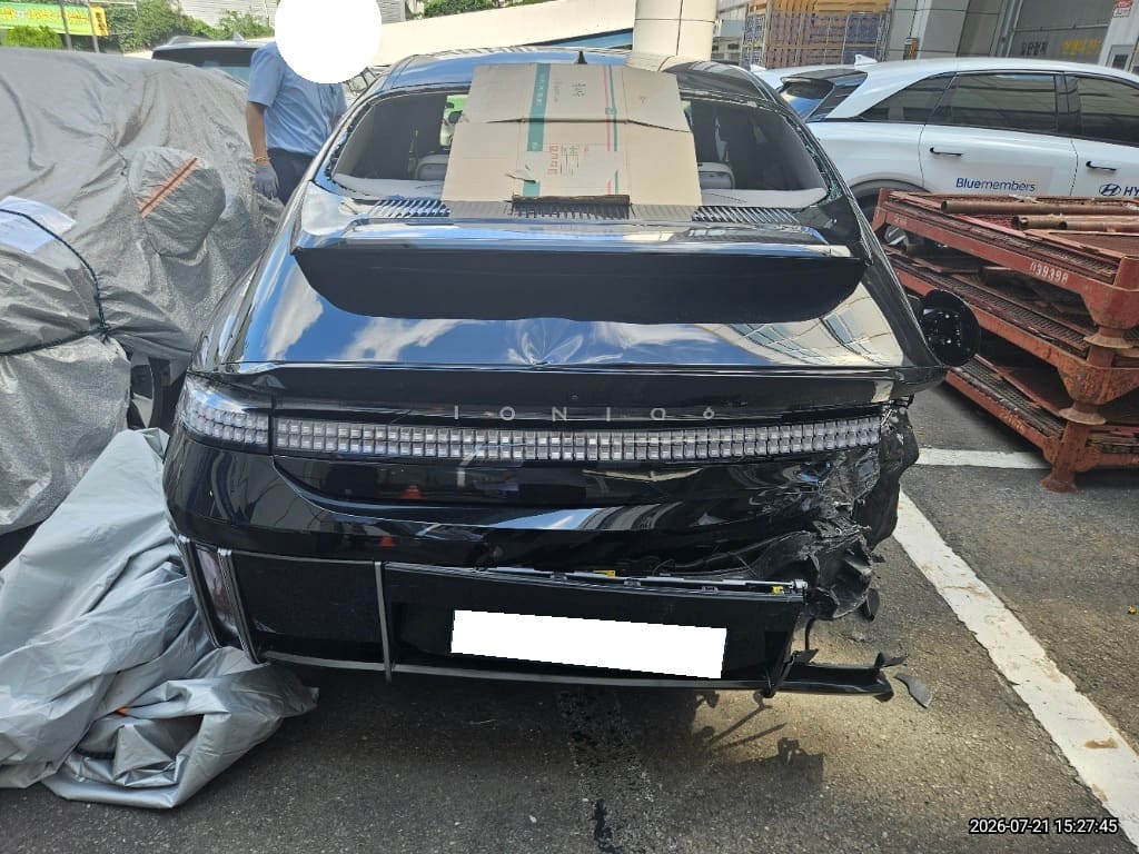 2022 Hyundai Ioniq 6 Long Range 4WD (011190) pre-producted