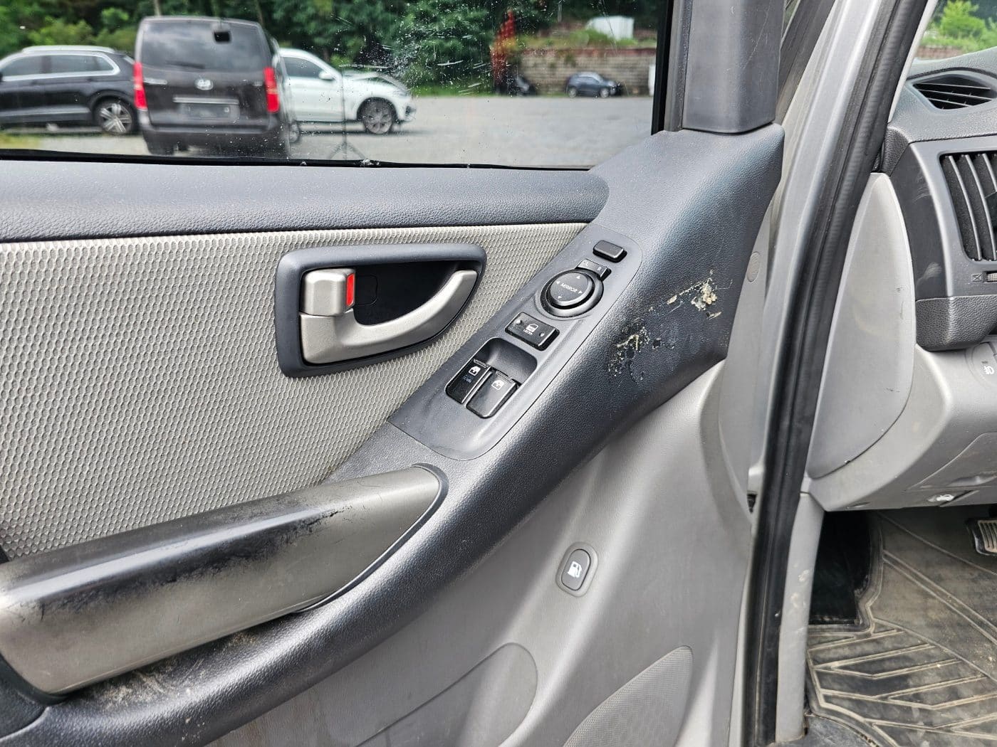 2011 Hyundai Grand Starex 12seats CVX (S/N: 367941) 36