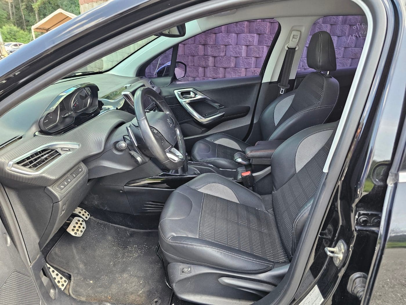 2015 Peugeot 2008 1.6 E-HDI (S/N: 045004) 36