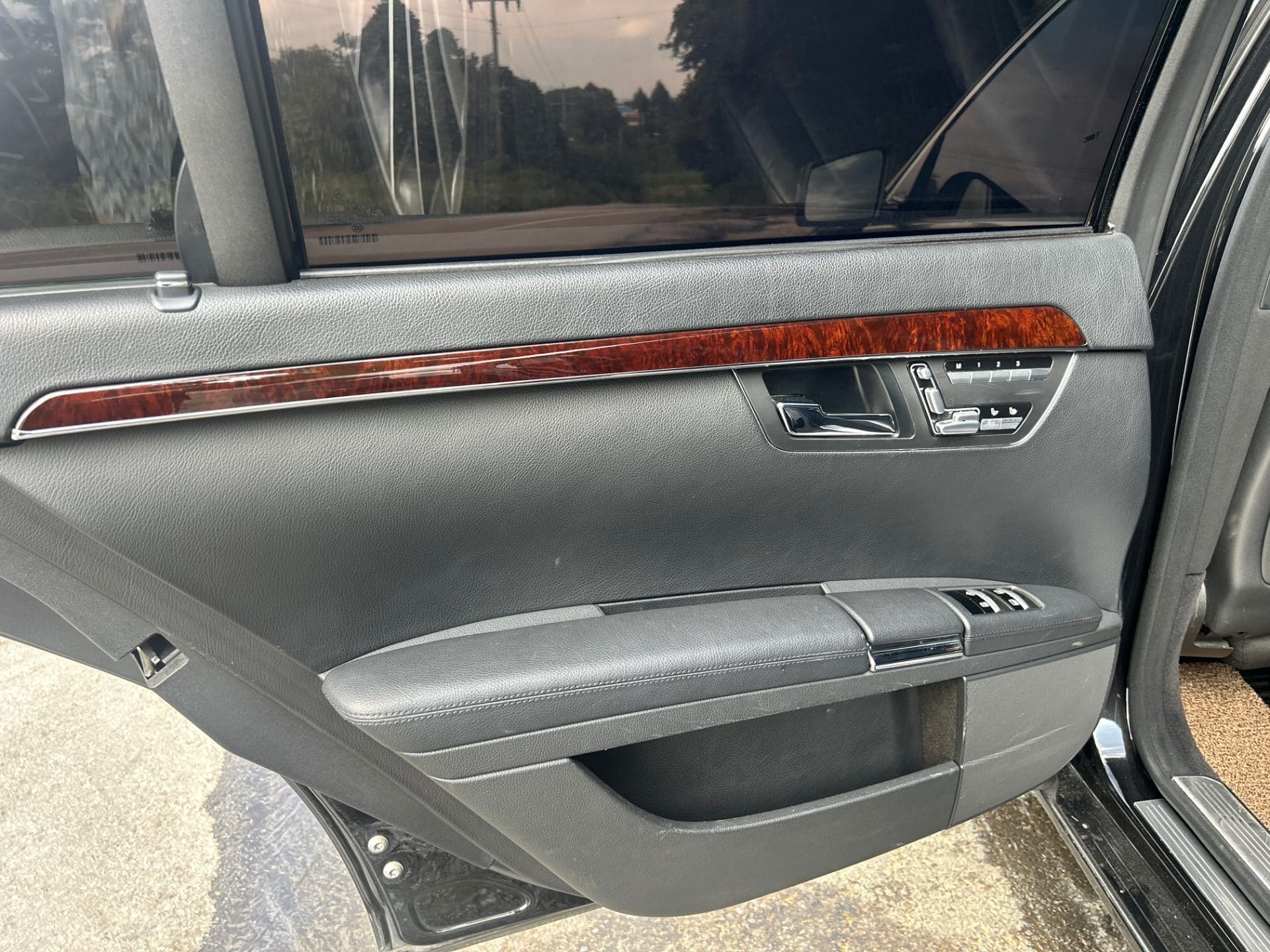 2011 Benz  S-Class - W221 S500L (S/N: 379538) 25