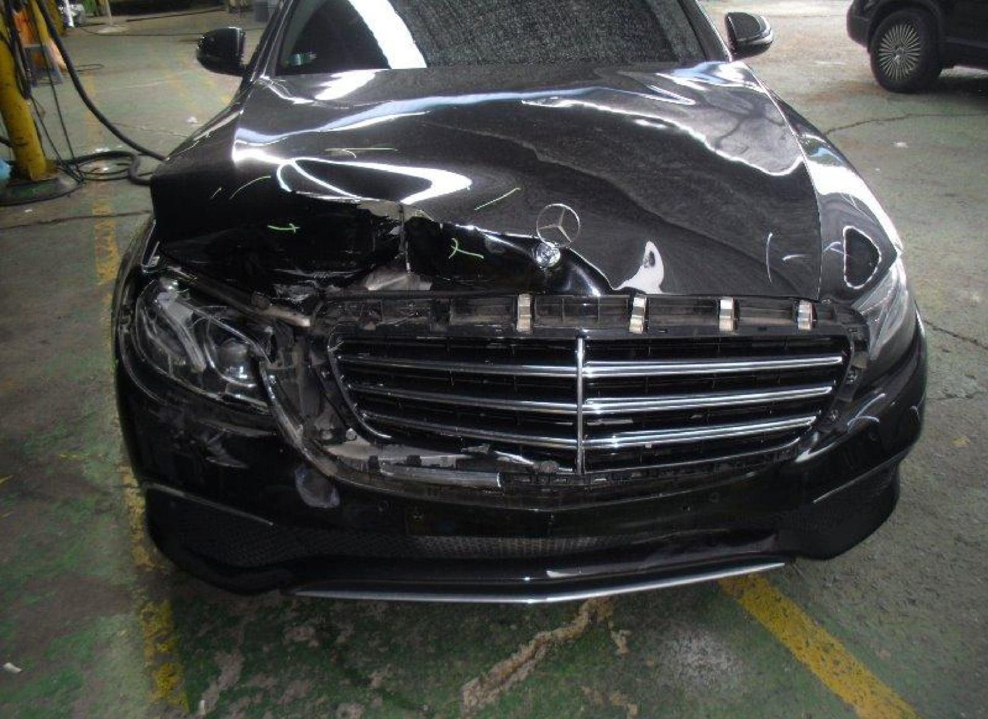 2017 Benz E-Class (W213) E220d (097246) pre-producted