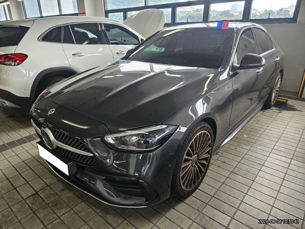 2022 Benz C-Class W206 C300 AMG Line (057241) pre-producted