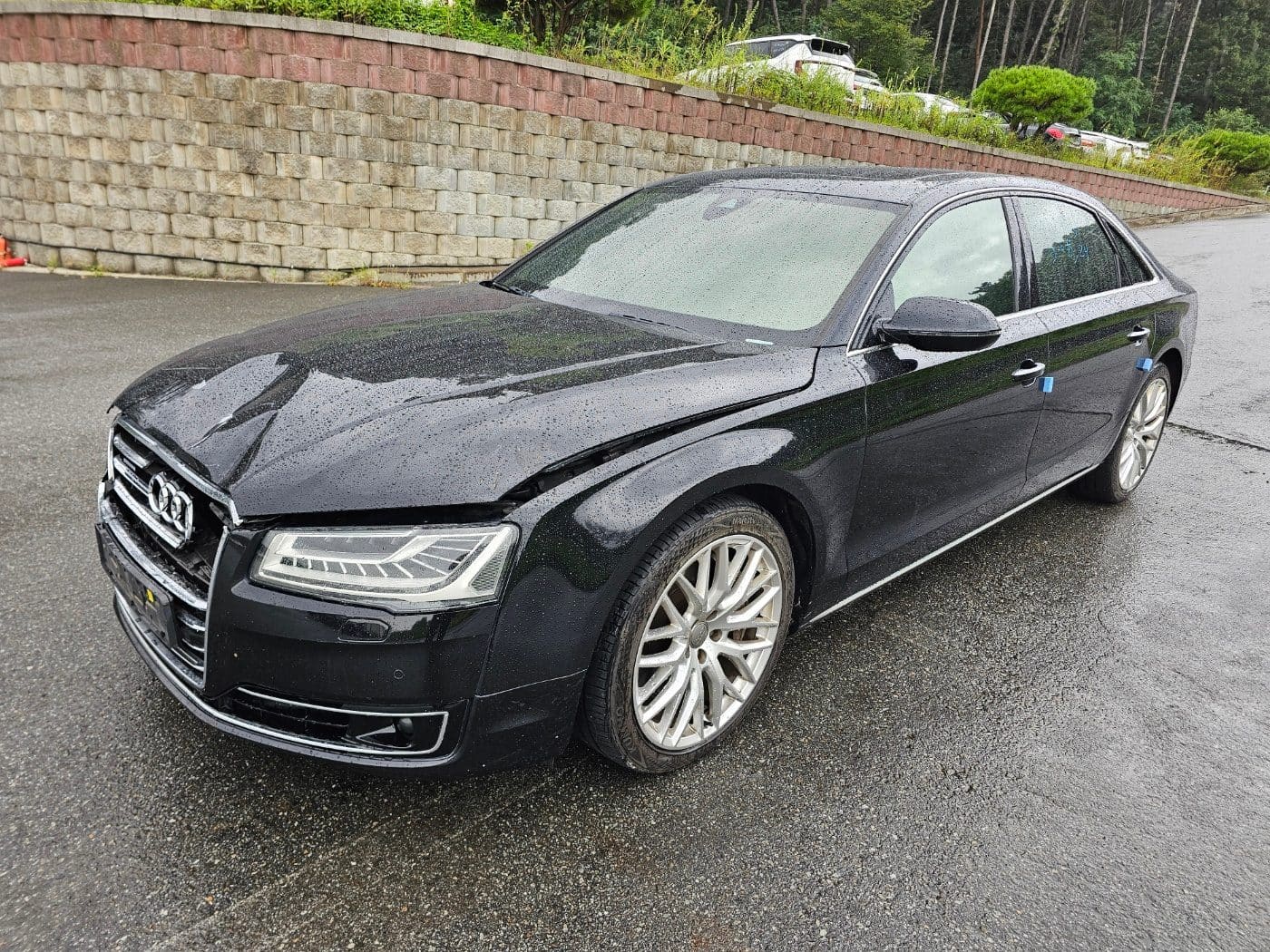 2015 Audi New A8 60 TFSI Quattro (S/N: 005194)